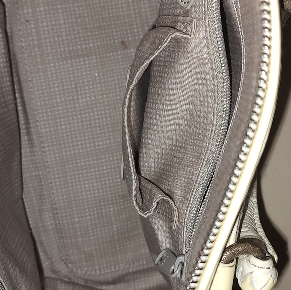 BRIGHTON MASTERPIECE PRINCESSA CZARINA ANJU 3D APPLIQUE JEWELED CROSSBODY - Picture 4 of 6